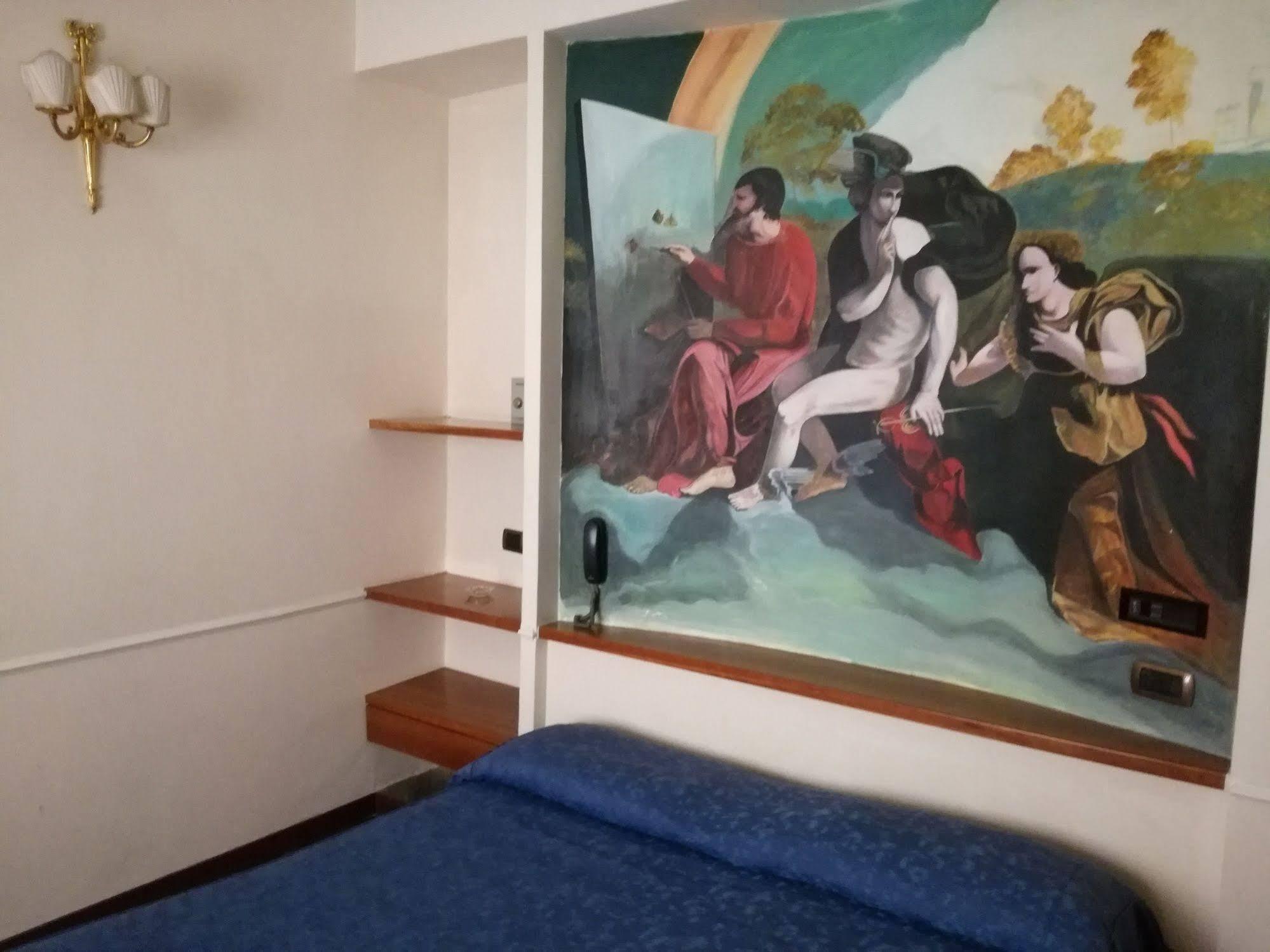 Hotel Suite Ares Naples Exterior photo